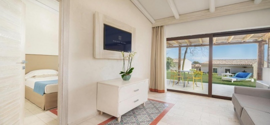 Baglioni Resort Sardinia 5*, Пунтальдия