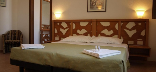Club Esse Gallura Beach 3* (Альєнту)