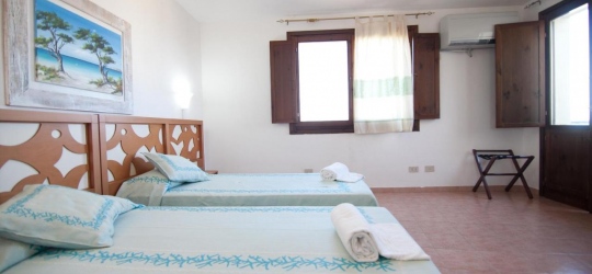 Club Esse Gallura Beach 3* (Альєнту)