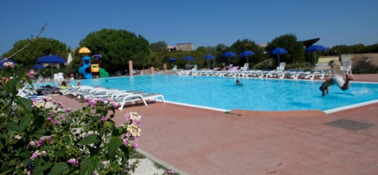 Club Esse Gallura Beach 3* (Альєнту)